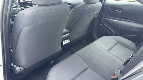Used 2023 Toyota Corolla LE image 31