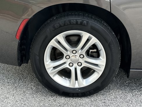 Used 2023 Dodge Charger SXT image 17