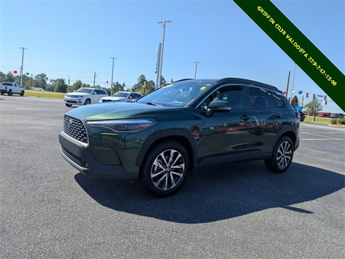 Used 2022 Toyota Corolla Cross XLE image 7