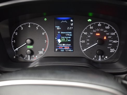 Used 2024 Toyota Corolla Cross SE image 26