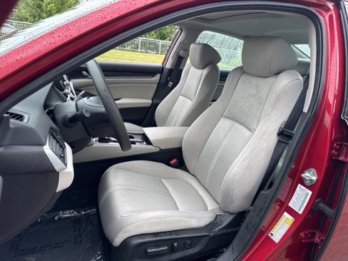 Used 2020 Honda Accord EX image 12