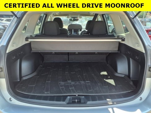 Used 2020 Subaru Forester Premium image 12