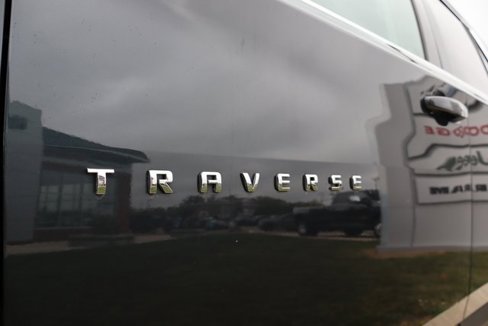 Used 2018 Chevrolet Traverse LT image 7