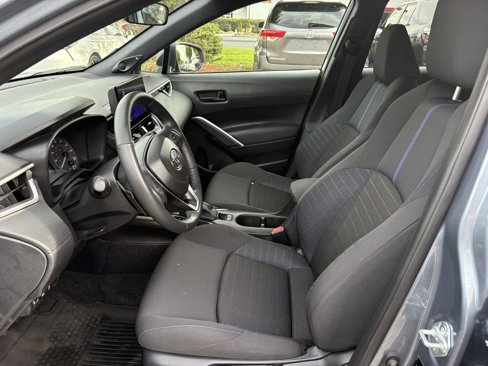 Used 2025 Toyota Corolla Cross AWD Hybrid image 11