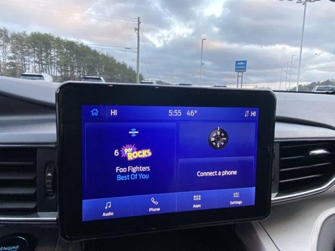 Used 2023 Ford Explorer XLT w/ Equipment Group 202A image 14