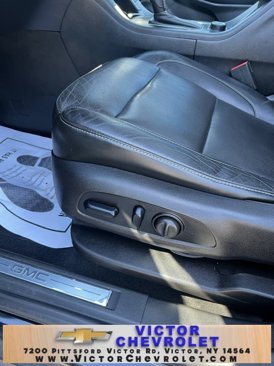 Used 2018 GMC Acadia SLT image 7