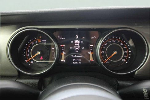 Used 2018 Jeep Wrangler Unlimited Sahara image 20