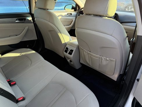 Used 2019 Hyundai Sonata SEL image 5