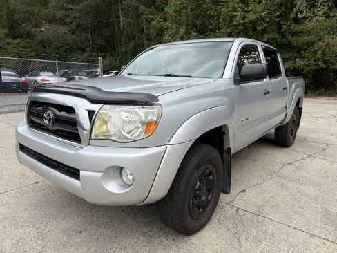 Used 2008 Toyota Tacoma PreRunner image 1