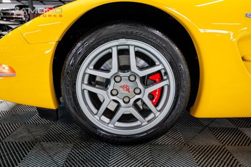 Used 2002 Chevrolet Corvette Z06 w/ Memory Pkg image 44
