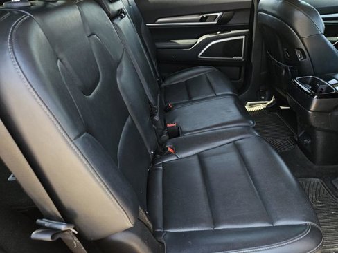 Used 2020 Kia Telluride LX image 29