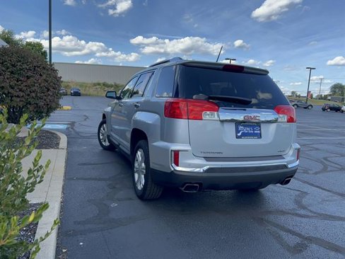 Used 2017 GMC Terrain SLT w/ Driver Alert Package I image 5