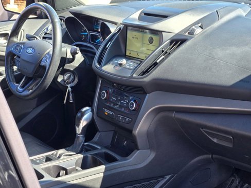 Used 2018 Ford Escape SEL image 6