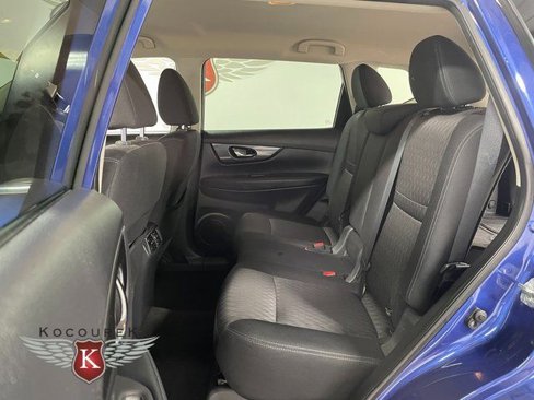 Used 2019 Nissan Rogue SV image 20