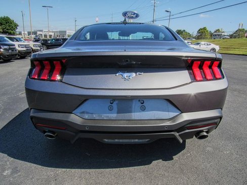 New 2025 Ford Mustang Coupe image 5