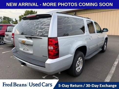 Used 2012 Chevrolet Suburban LT image 6