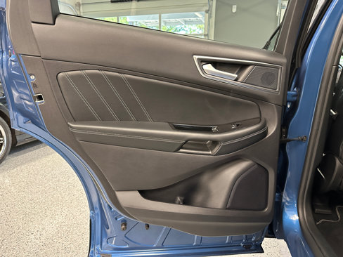 Used 2019 Ford Edge ST w/ Convenience Package image 23