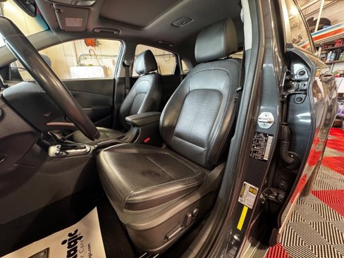 Used 2018 Hyundai Kona Ultimate image 15