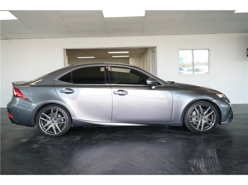Used 2016 Lexus IS 200t image 8