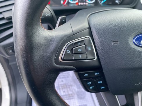 Used 2018 Ford EcoSport SES w/ SES Cold Weather Package image 22