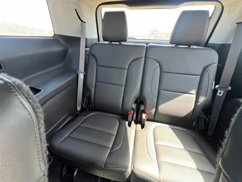 Used 2019 GMC Acadia SLT image 11