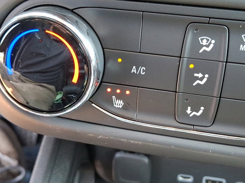 Used 2023 Chevrolet TrailBlazer LT image 27