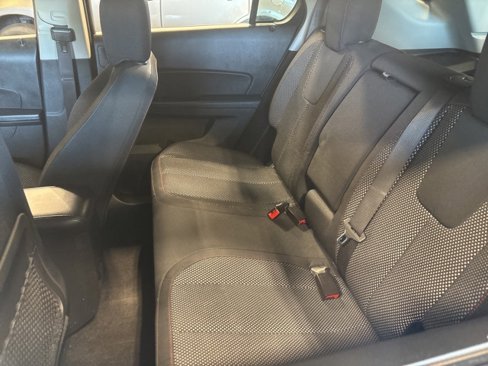 Used 2016 Chevrolet Equinox LT w/ Convenience Package image 6