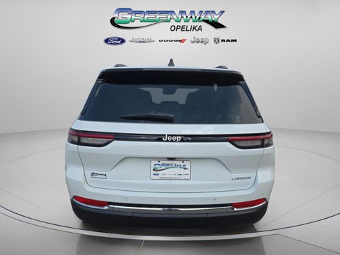 New 2025 Jeep Grand Cherokee Laredo X image 5