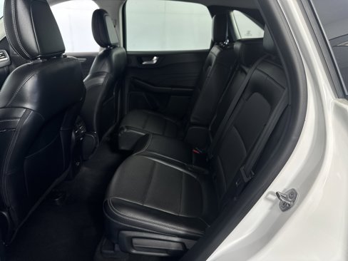 Used 2021 Ford Escape Titanium image 7
