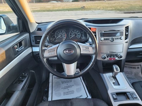 Used 2011 Subaru Legacy 2.5i Premium w/ All-Weather Pkg image 10