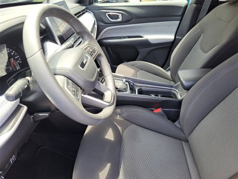 Used 2025 Jeep Compass Sport image 16