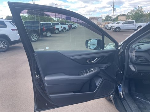 Used 2020 Subaru Outback Premium image 12