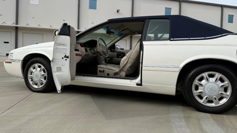 Used 1995 Cadillac Eldorado image 18