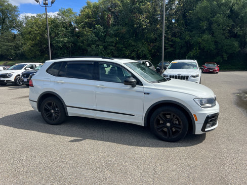 Used 2019 Volkswagen Tiguan SEL R-Line image 4