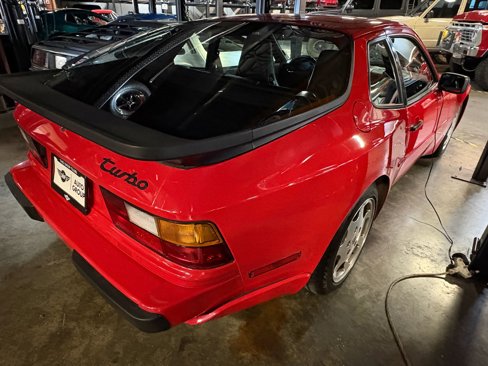 Used 1989 Porsche 944 Turbo image 3