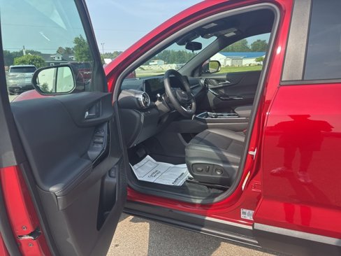 New 2026 Chevrolet Equinox LT w/ Convenience Package II image 10