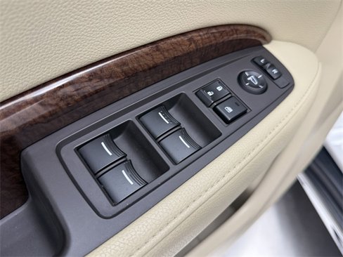 Used 2020 Acura MDX FWD image 11