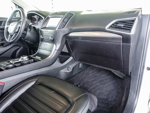Used 2020 Ford Edge SEL w/ Convenience Package image 6