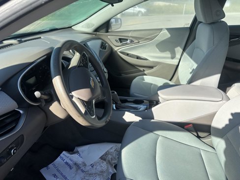 Used 2017 Chevrolet Malibu LS image 22