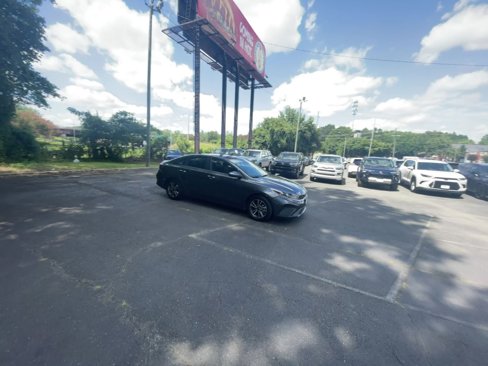 Used 2024 Kia Forte LXS image 15