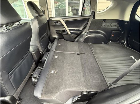 Used 2017 Toyota RAV4 Limited w/ Advanced Technology Package image 13