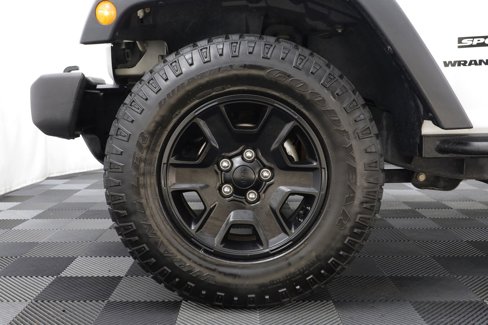 Used 2017 Jeep Wrangler Sport w/ Connectivity Group image 20