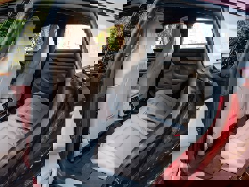 Certified 2022 Porsche Taycan 4S image 36