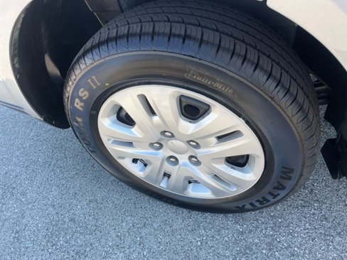 Used 2019 Dodge Journey SE w/ Connectivity Group image 15