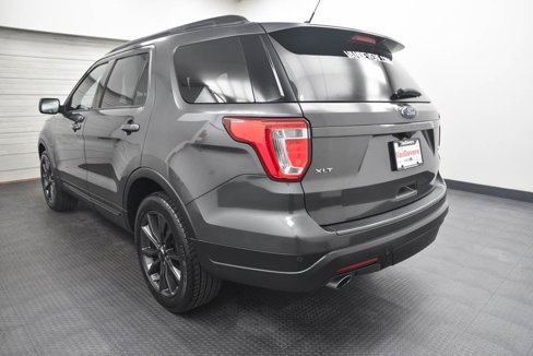 Used 2019 Ford Explorer XLT w/ Equipment Group 202A image 5
