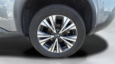 Used 2023 Nissan Rogue SV image 21