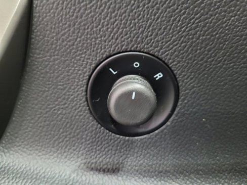 Used 2013 Buick Verano image 41