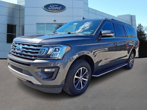 Certified 2018 Ford Expedition Max XLT w/ Equipment Group 202A image 3