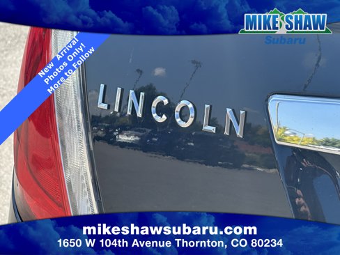 Used 2009 Lincoln MKS image 22