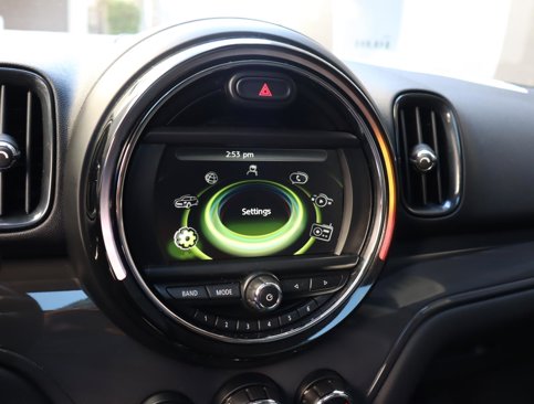 Used 2018 MINI Cooper Countryman w/ Premium Package image 21